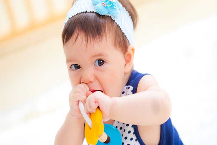 Your Baby Now Spots Even the Tiniest Objects- But What's the Downside?
